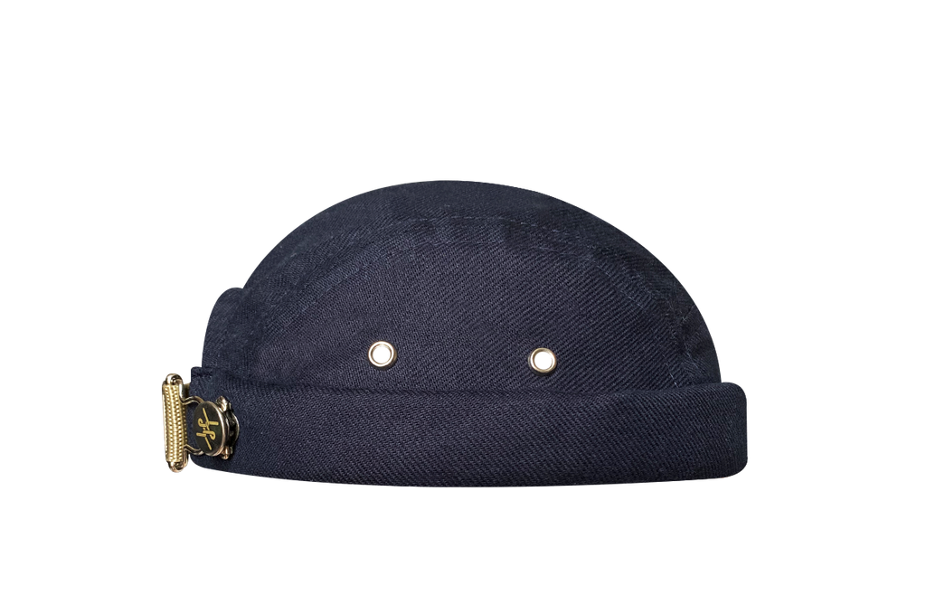 Chapeaux Bonnet  Docker Miki Breton Five Panel Fabrication française Qualité supérieure Mode Streewear Mode Unisex Artisanat traditionnel Upcycling créatif Fabrication artisanale Éco-responsable Matériaux recyclés Design unique Pièces uniques Originalité Fait main Conception durable Artisanat traditionnel Mode responsable Création écologique Réduction des déchets Nouvelle vie pour les matériaux Confection soignée Conception sur mesure Qualité supérieure Savoir-faire authentique Artisanat éthique Look urbain